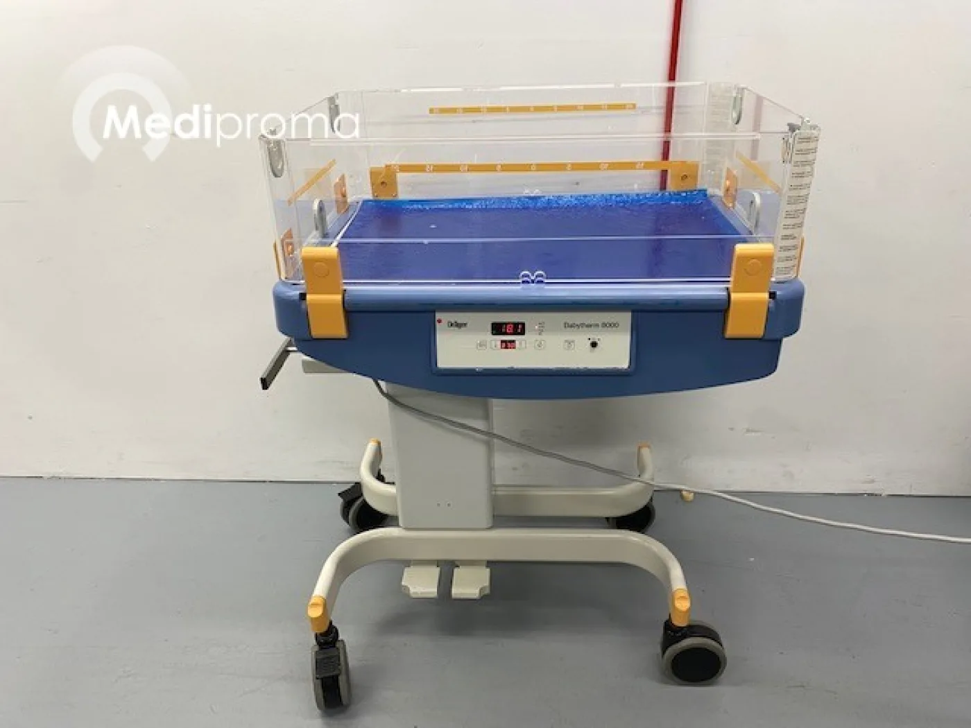 Dräger Babytherm 8000 Infant Warmer - 1