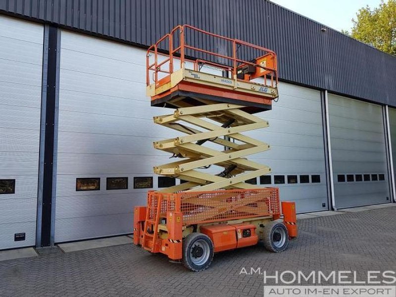 JLG M4069 4x4