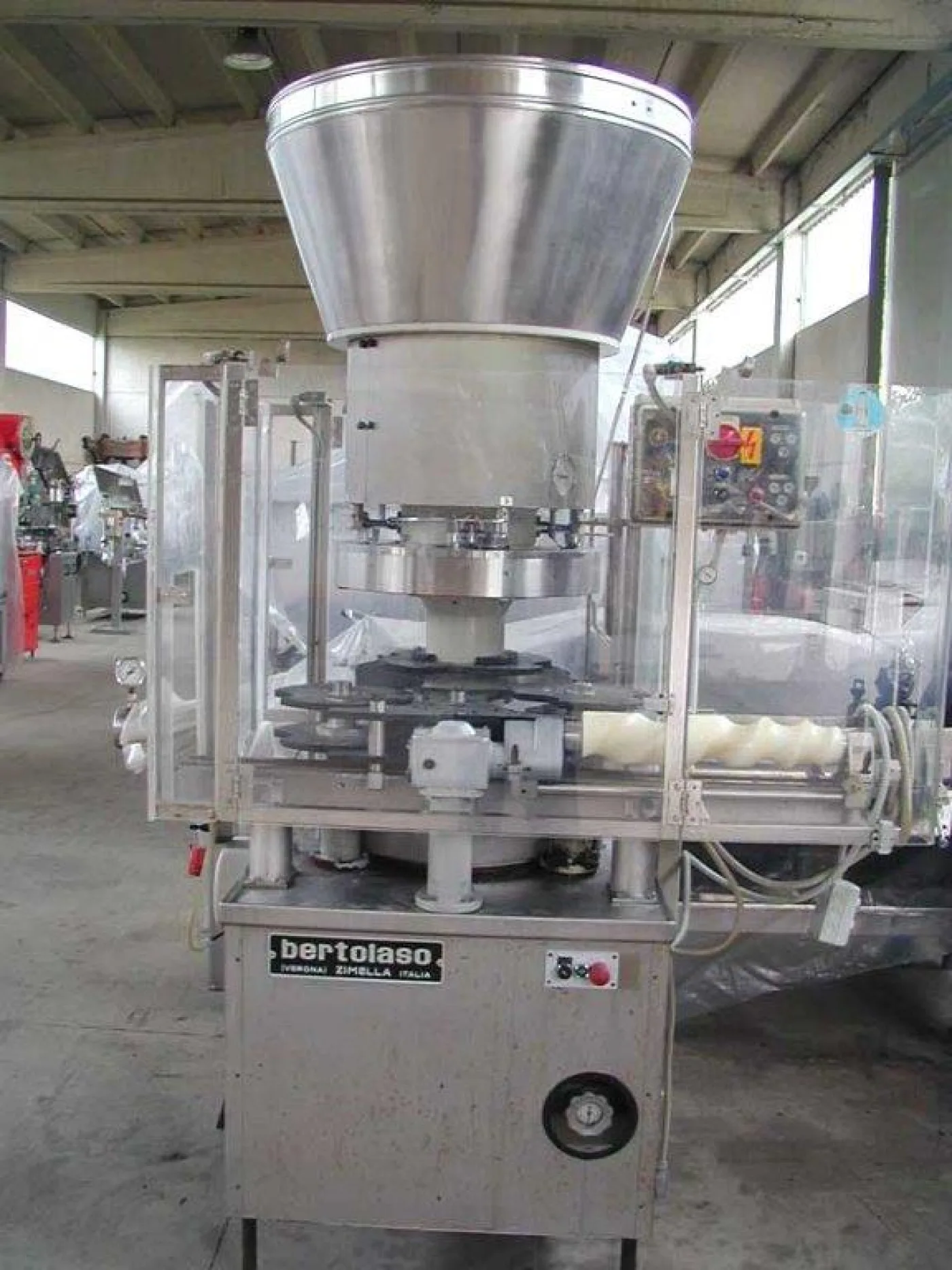CORKING MACHINE BERTOLASO, 4-HEAD DELTA MODEL FOR NATURAL CORKS, SECOND-HAND MACHINE - 1