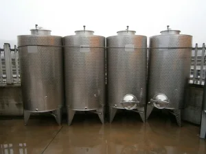STAINLESS STEEL TANKS CAPACITY LITERS 1000 STORAGE MODEL CONICAL BOTTOM NEW EQUIPMENT