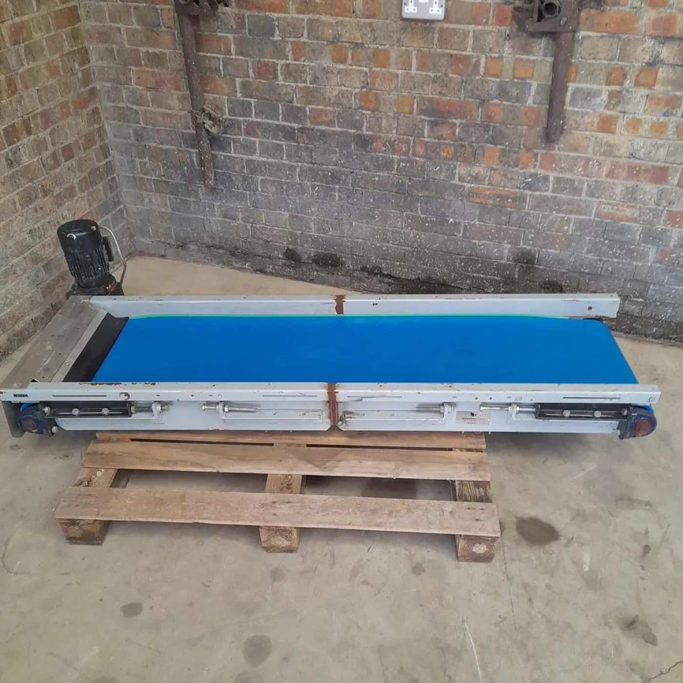 Straight Conveyor - 1