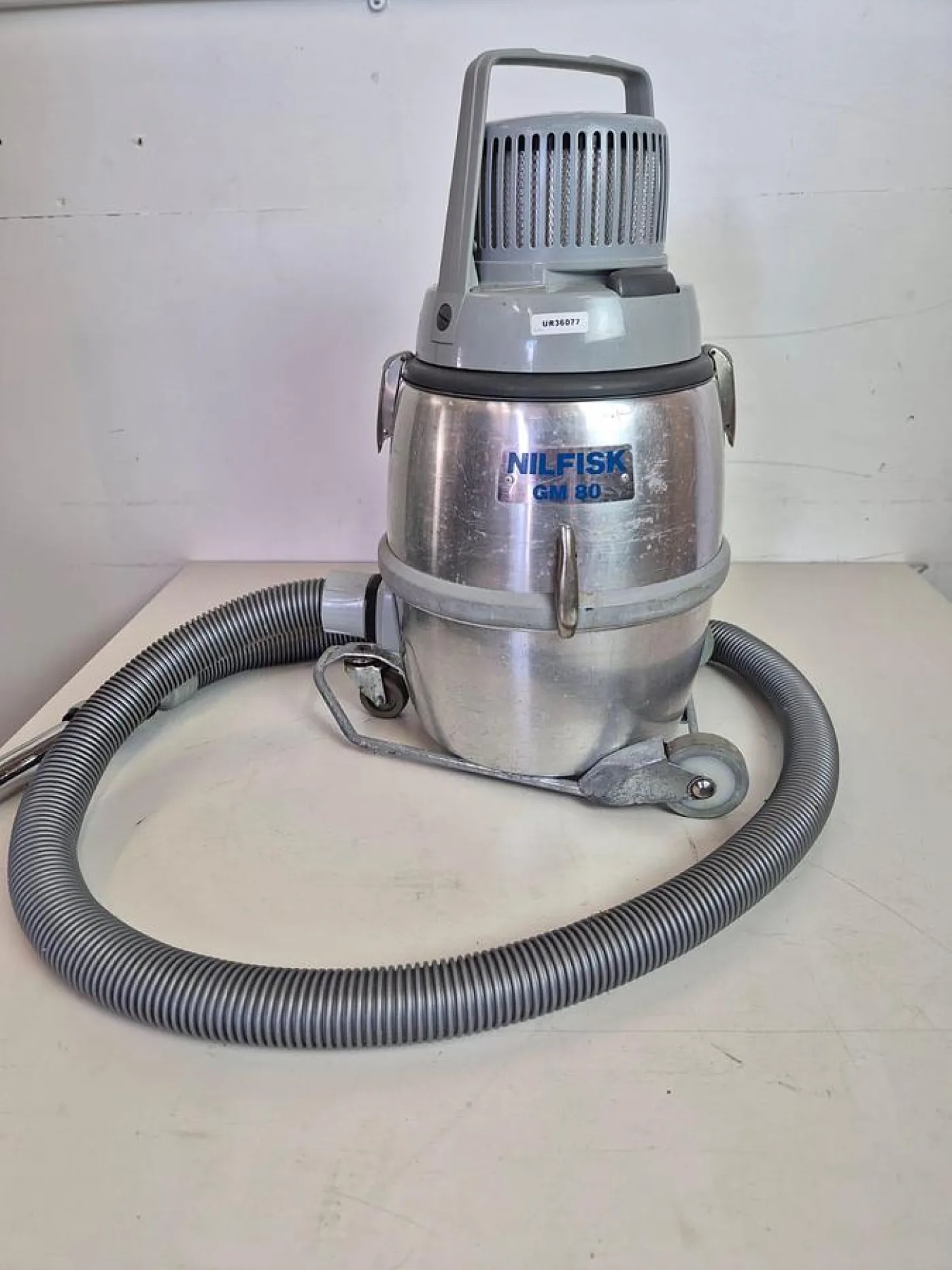 Nilfisk GM80 Vacuum Cleaner - 4