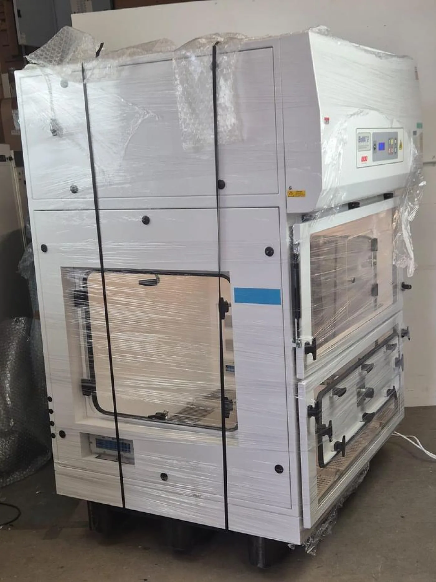 Biomat 2 1200EXH Class 11 Safety Cabinet - 5