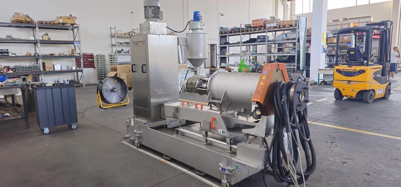 2006 P.R.T. SERVICE & INNOVATION WF600 RI0072 - 2
