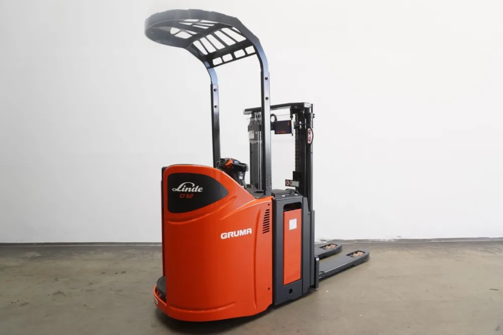 Hochhubwagen Linde D 12 SP 133 (2020)