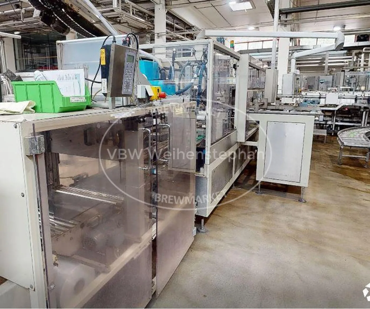 Tray packaging and shrink wrapping machine - 4