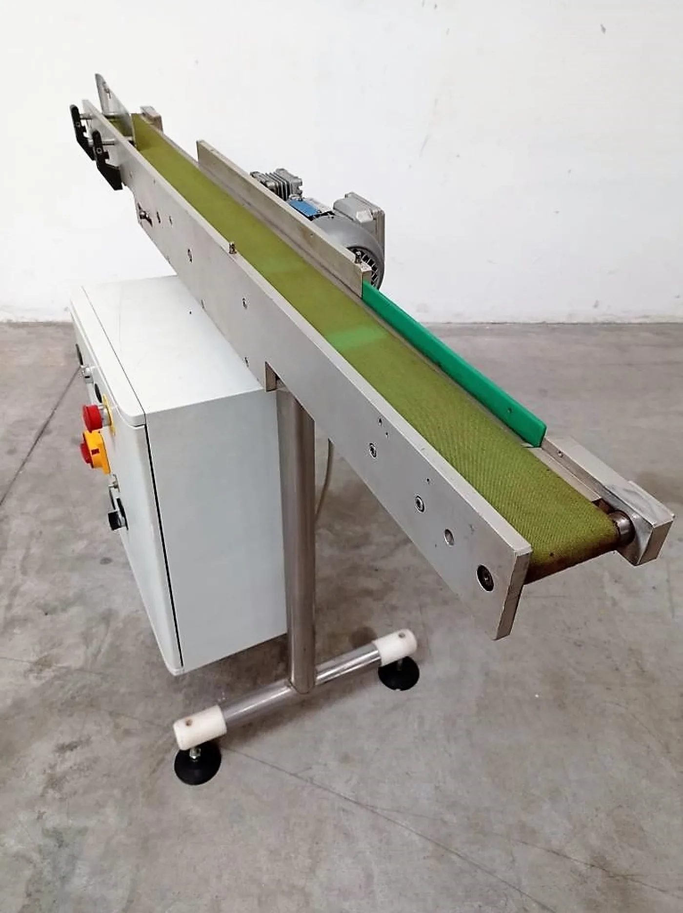 NASTRO TRASPORTATORE A TAPPETO CON INVERTER - 5
