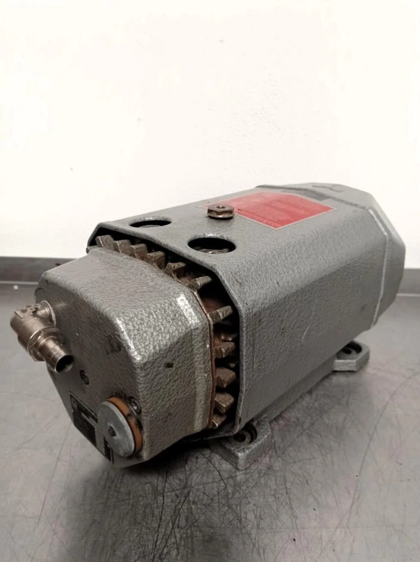 POMPA DA VUOTO – BECKER – MOD. VT 3.16 - 1