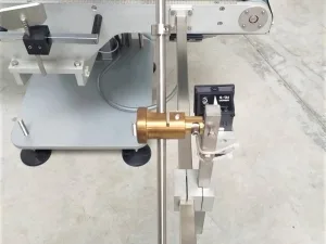 NASTRO TRASPORTATORE MOTORIZZATO A DOPPIO STRATO – SIEMPHARMA -Mod. NS1000