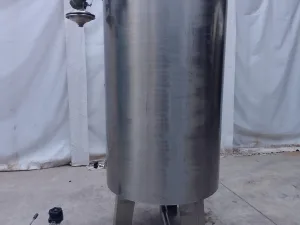 SERBATOIO ACCIAIO INOX 650 L