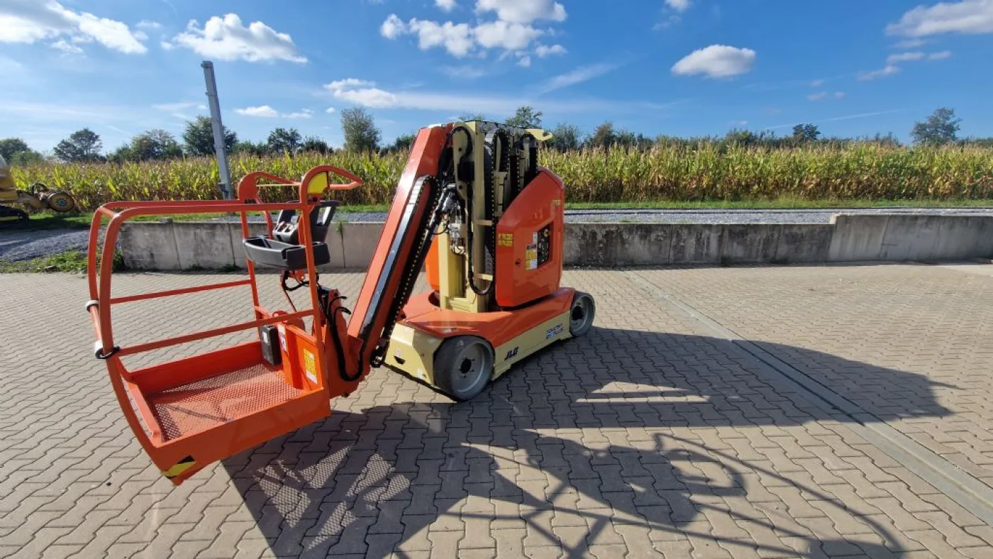 JLG Toucan 12E+ - 1