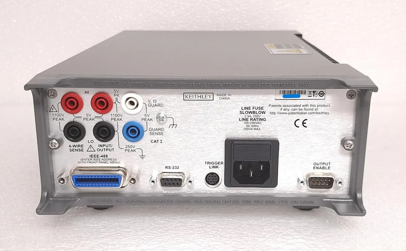 Keithley 2410 - 4