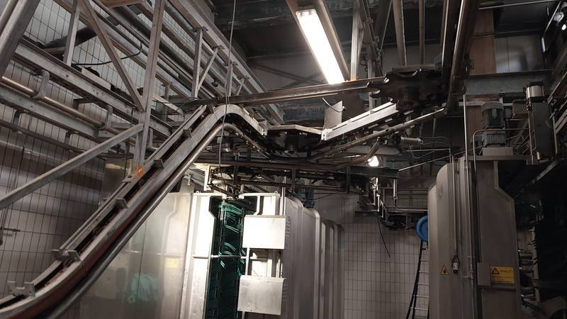 Gambrelling conveyor
