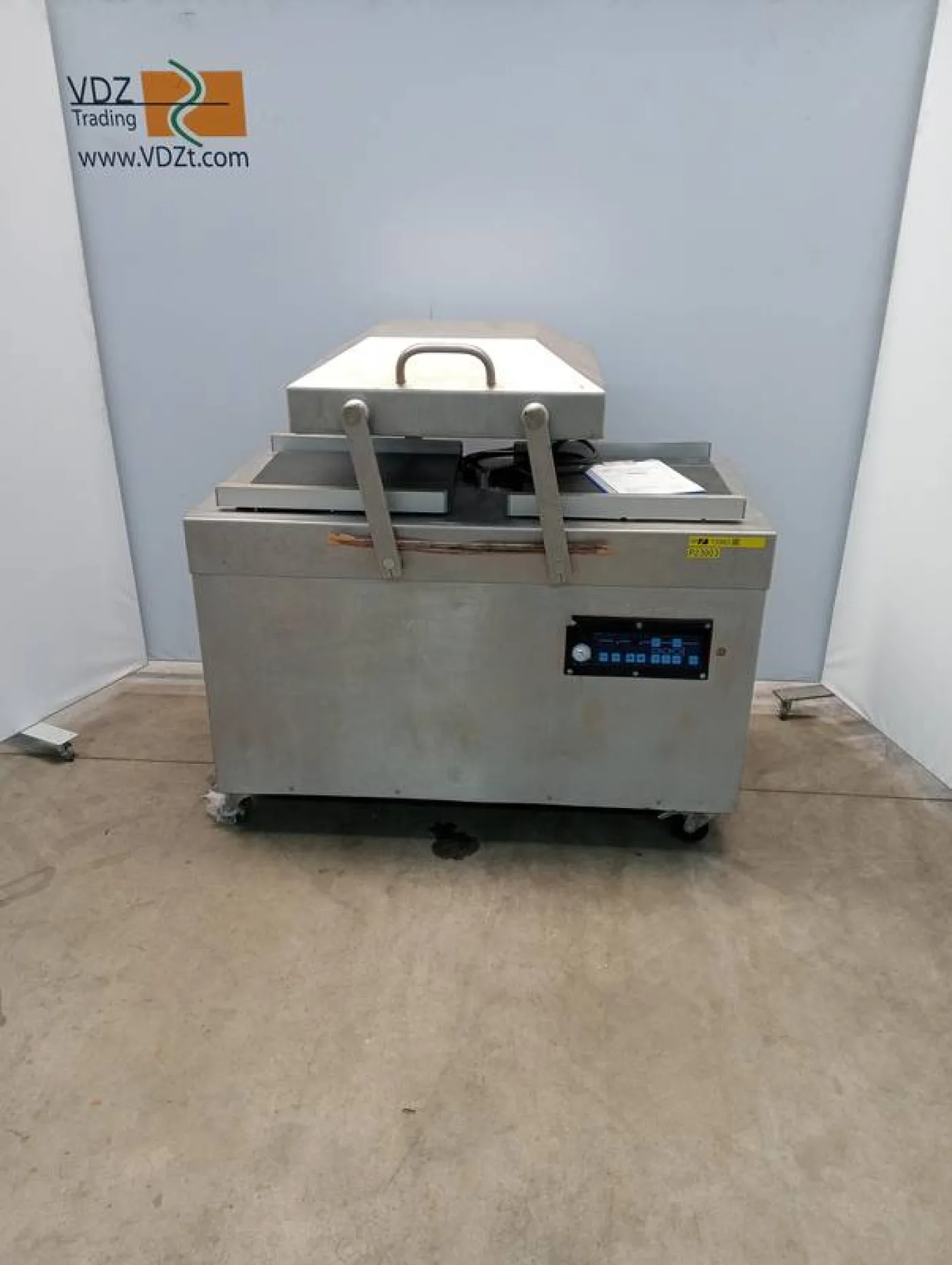 Double chamber vaccuum machine - 4