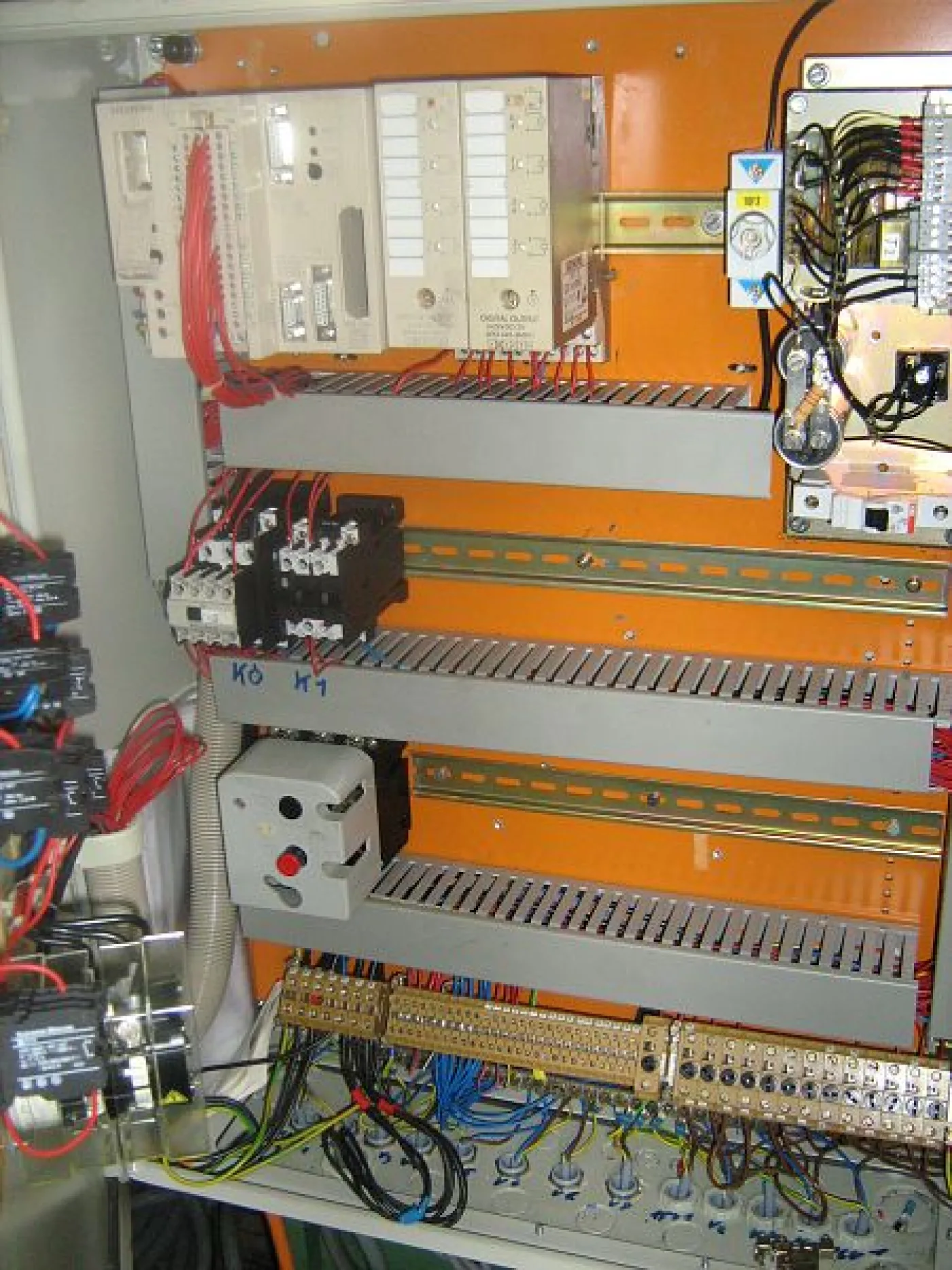 REXROTH-MANNESMANN 1992 - 3
