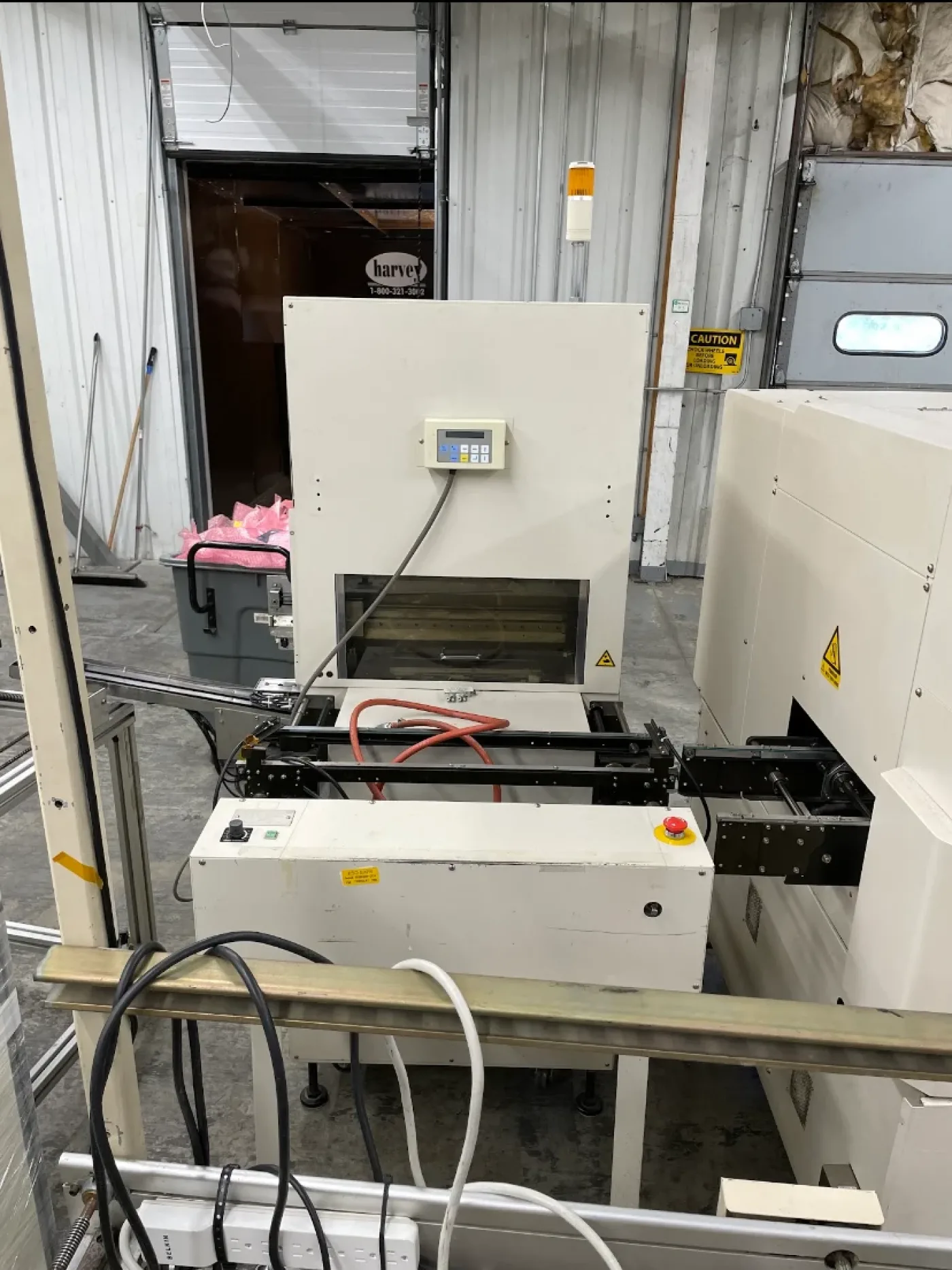 Juki KE-2060L, vintage 2003, plus additional feeders and tables - 3