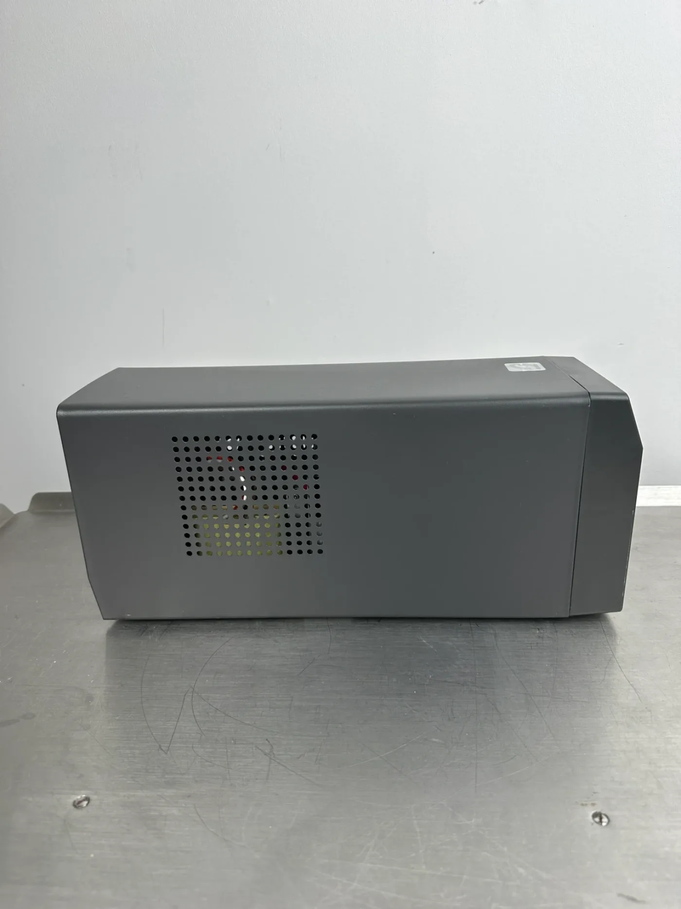 APC Smart-UPS SC 620 – USV 620 VA / 390 W – Modell SC620I - 3