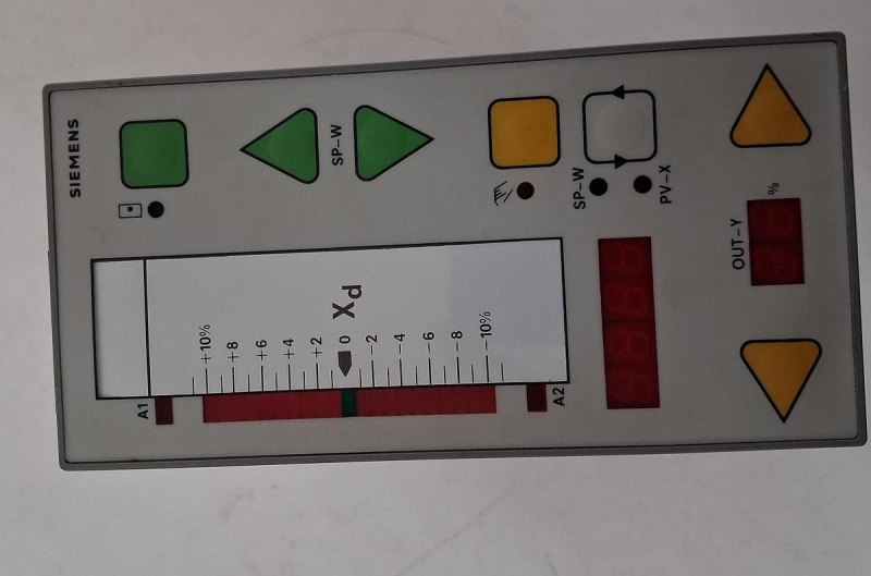 Siemens C73451-A3000-C10 Control Module