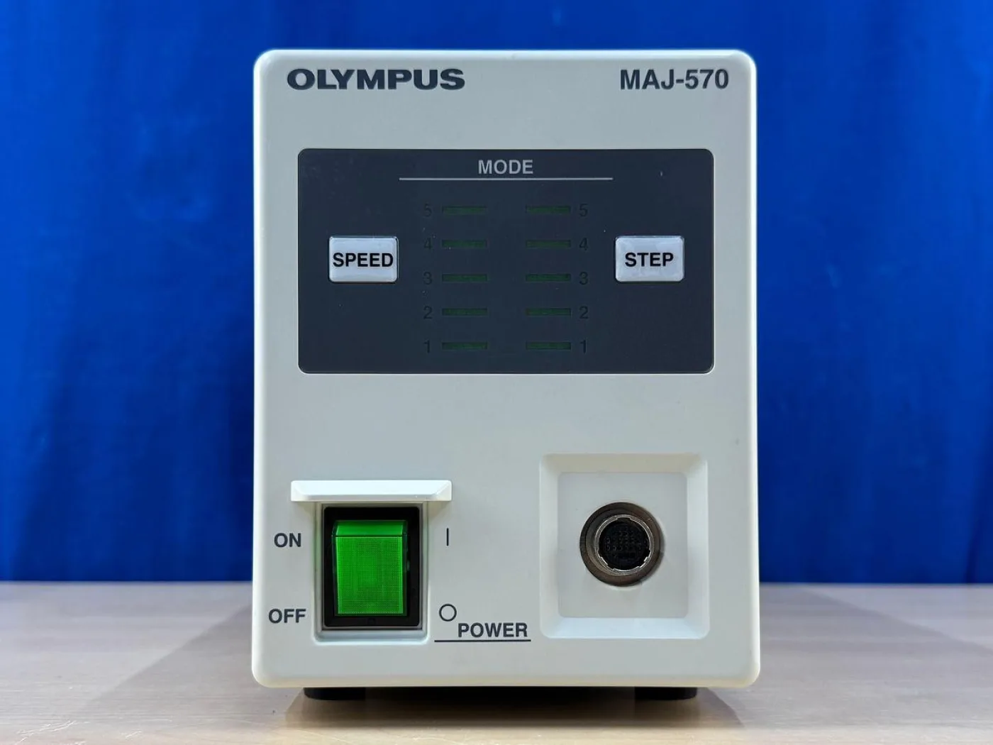 Olympus MAJ-570 Magnification Controller - 1
