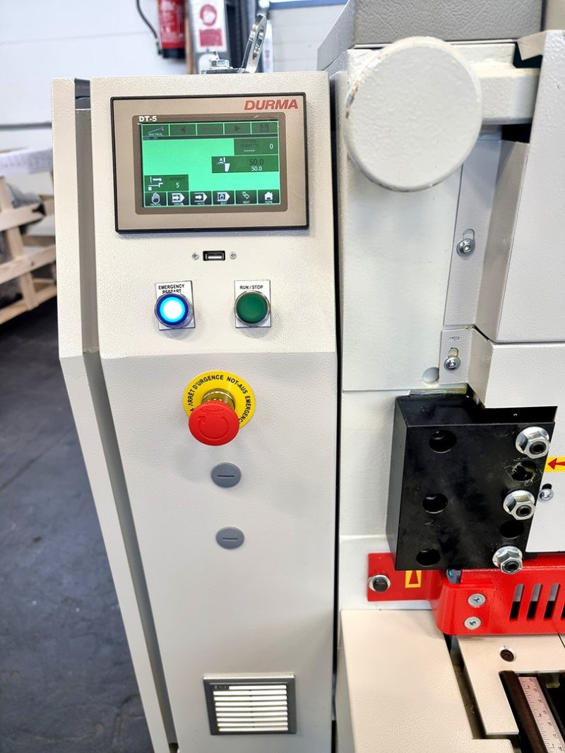 Motorische Tafelschere MS 3004