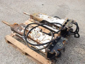 Komac Hammer CW05