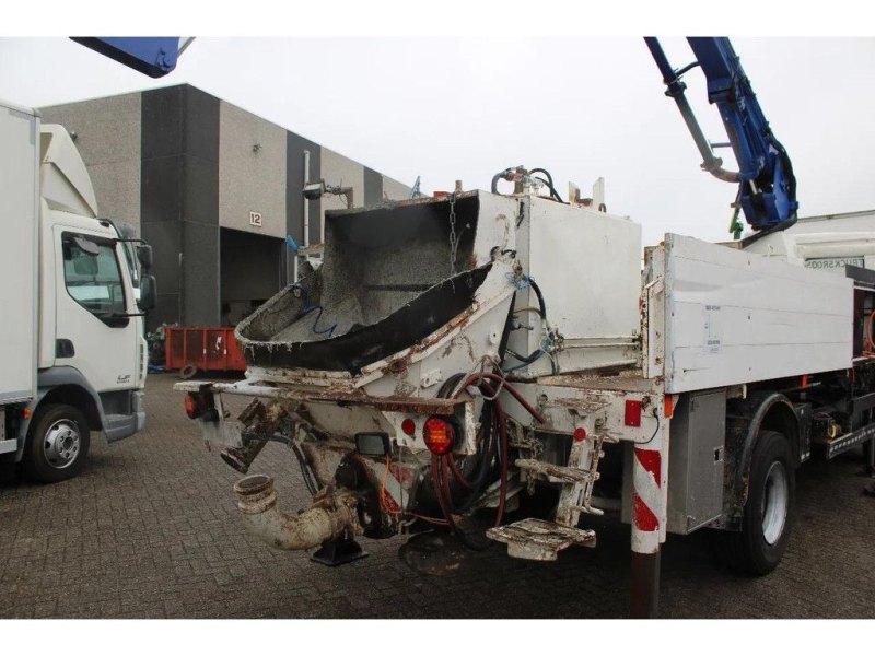 Mercedes-Benz Ecoliner 1320 + 15 meter pomp concrete + manual + EURO 0