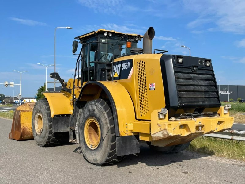 Caterpillar 966M