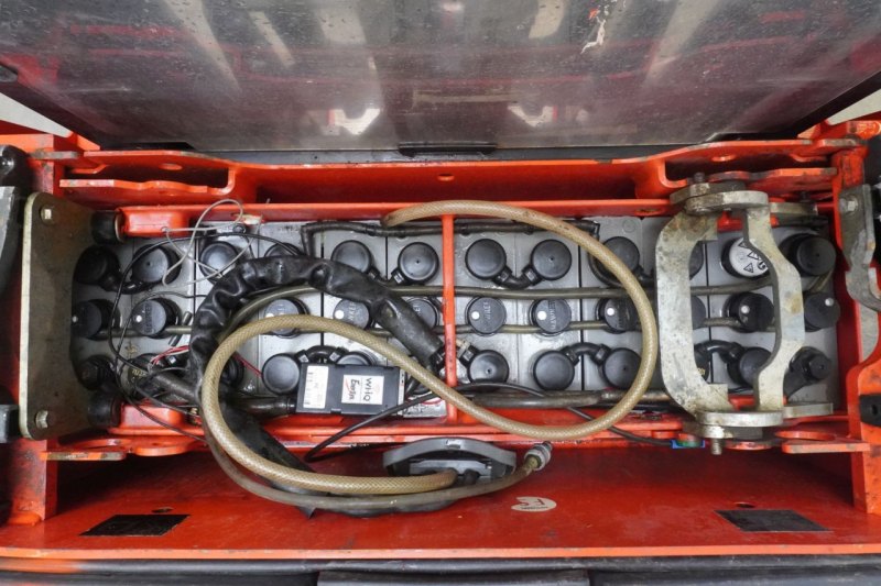 Hochhubwagen Linde D 12 HP AP 133 (2018)