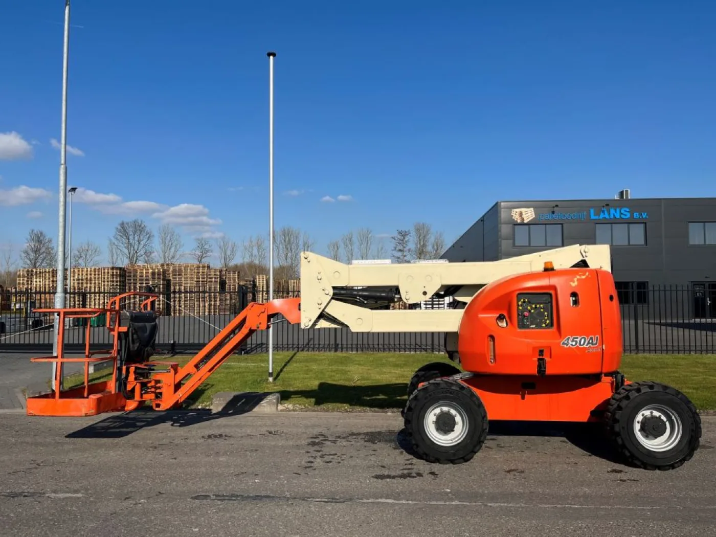 JLG 450AJ - 2