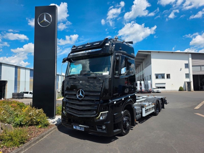 Mercedes Benz Actros 2552 L BDF Vantec hydr. liftbarer Rahmen