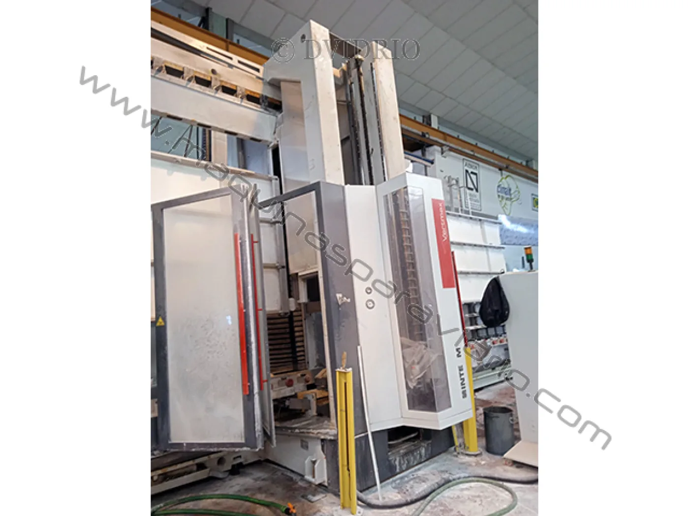 CNC VERTICAL PARA VIDRIO INTERMAC - 4