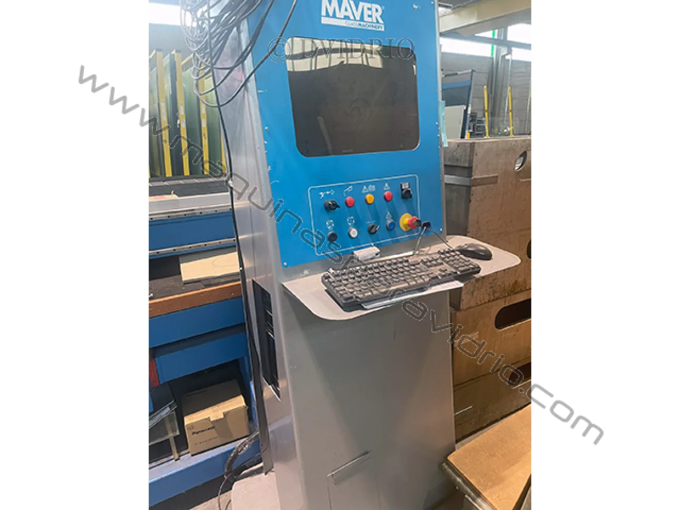MESA DE CORTE COMBINADA PARA VIDRIO LAMINADO Y MONOLITICO MAVER - 5