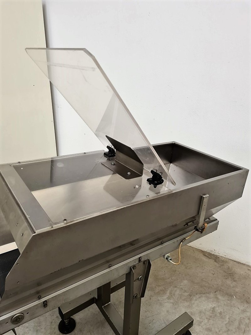 ALIMENTATORE A NASTRO