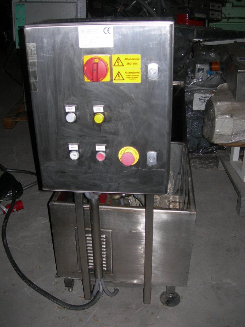 POMPA DA VUOTO E ASPIRATORE – BECKER / CFM – VT 3.25 / 54010
