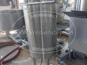 Feed container