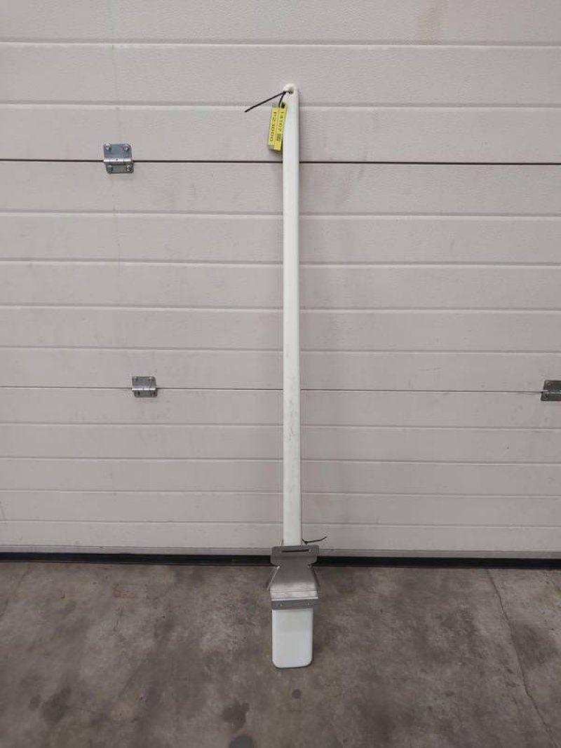 Mixing shovel