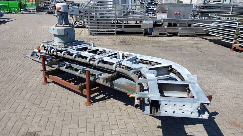 Bleeding lift conveyor
