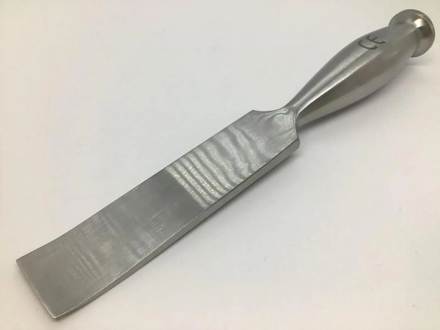 GB Medical Osteotome Smith Peterson Curved 25mm - 1