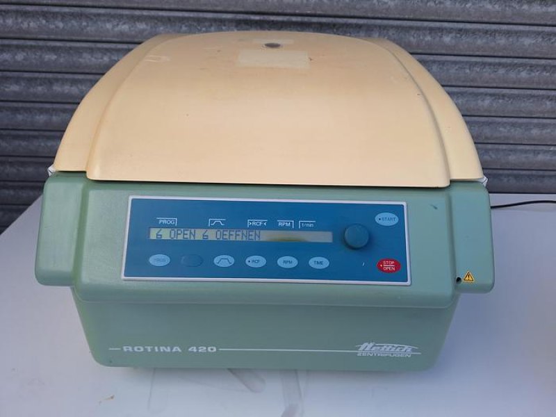 Hettich Rotina 420 Centrifuge