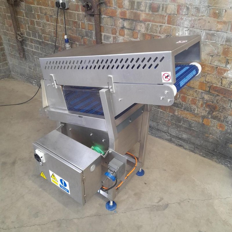 Used 2022 LOMA (IQ3) Systems Incline Conveyor