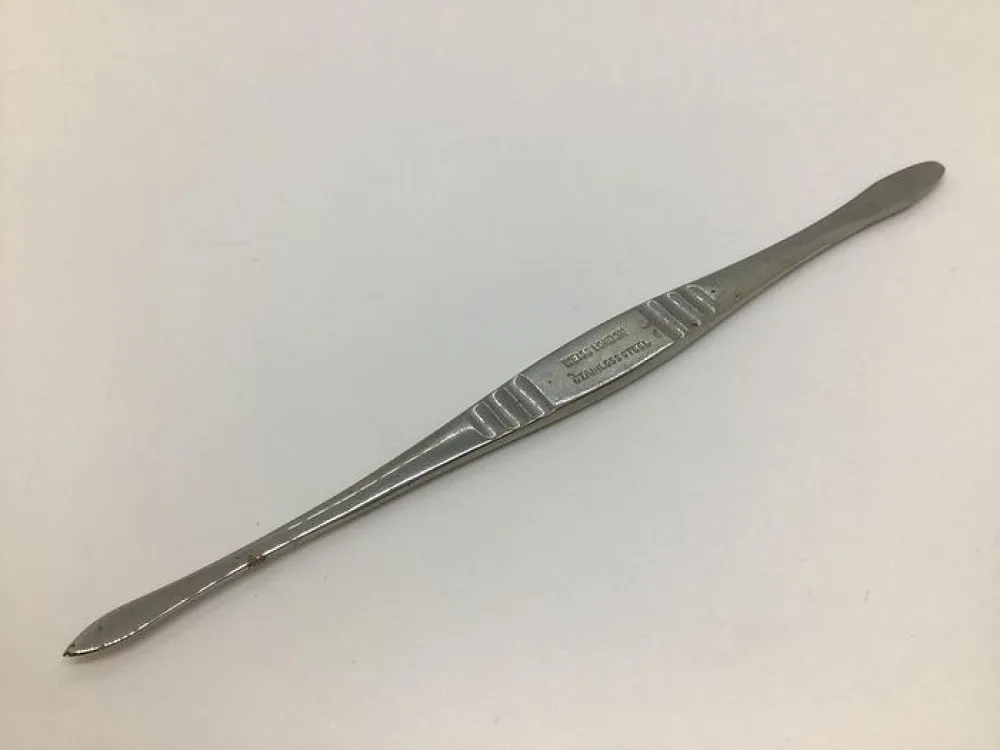 Weiss Dissector DCR Stallard