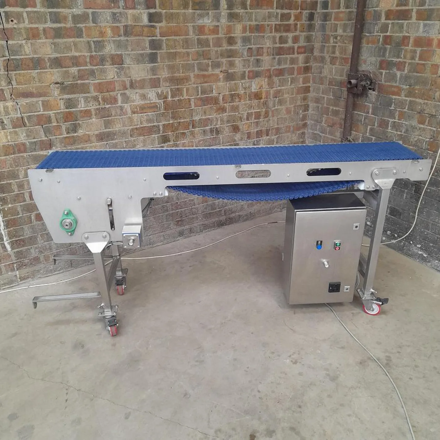 Excel Straight Conveyor - 1