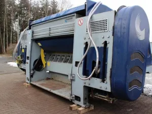 2010 Lindner Komet 2800 Single-Shaft Shredder