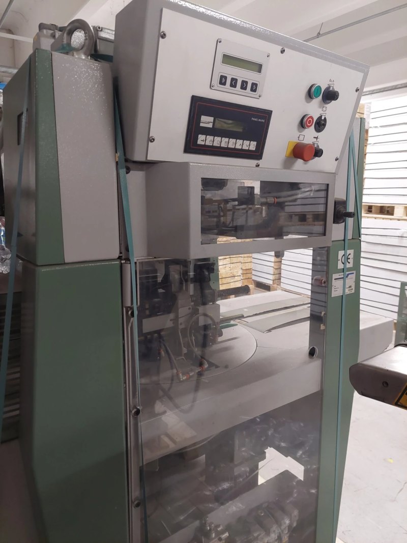 Muller Martini Pratico compensating stacker
