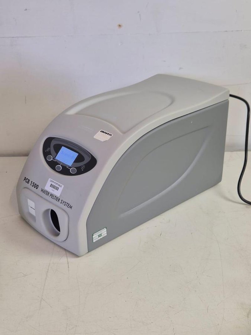 Agilent PCB1500 Water Peltier System