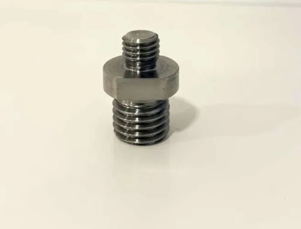 Adaptador 5/8″ macho a M25
