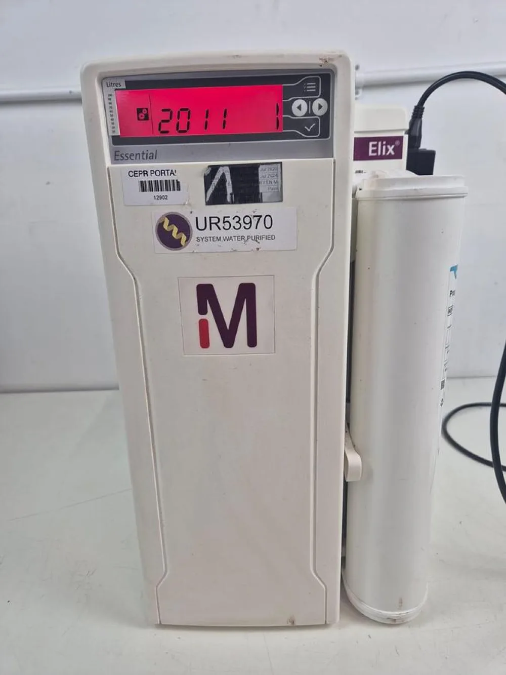Millipore Elix Essential 10 UV Water Purification System