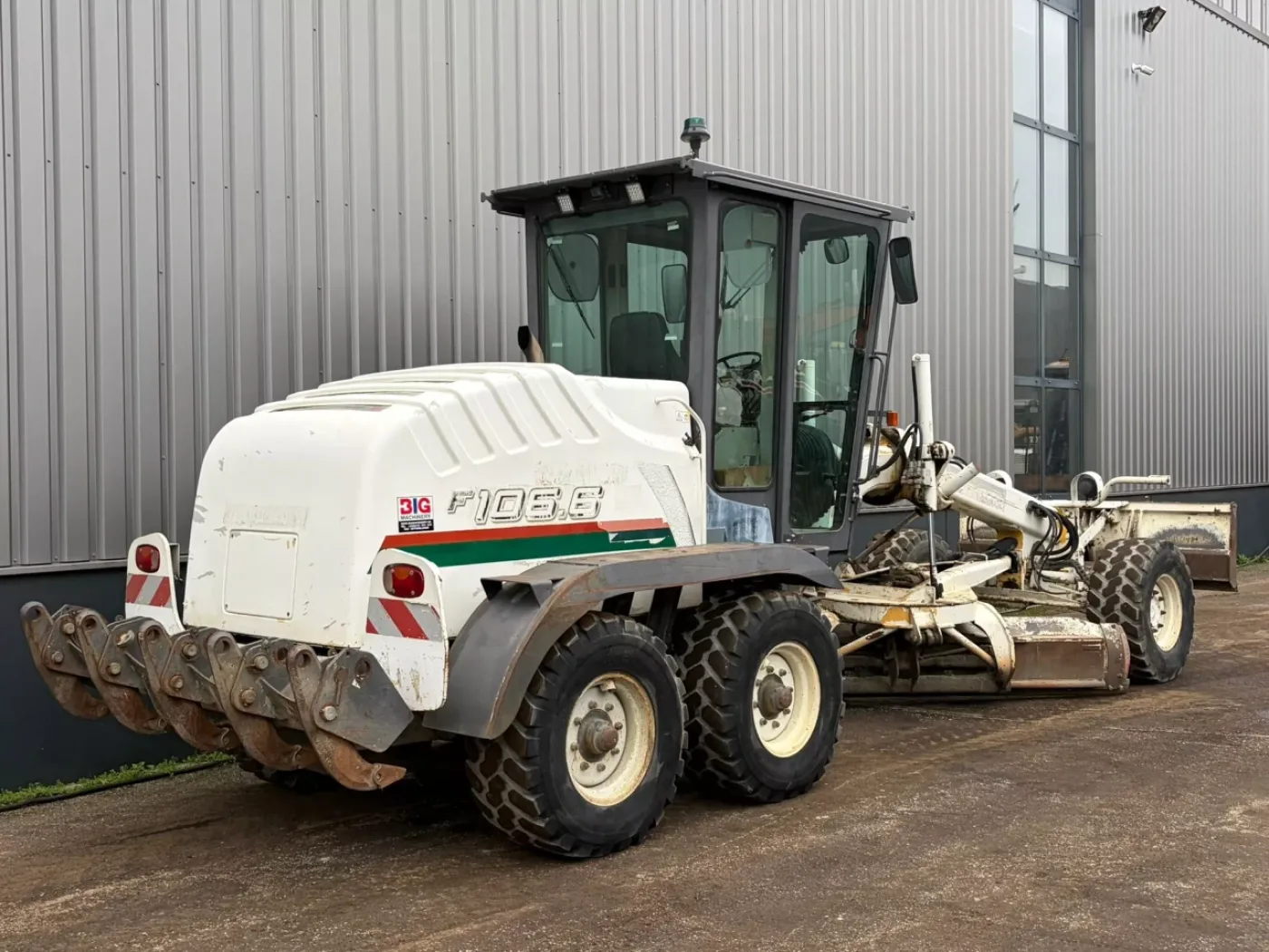 New Holland F106.6/A - 5