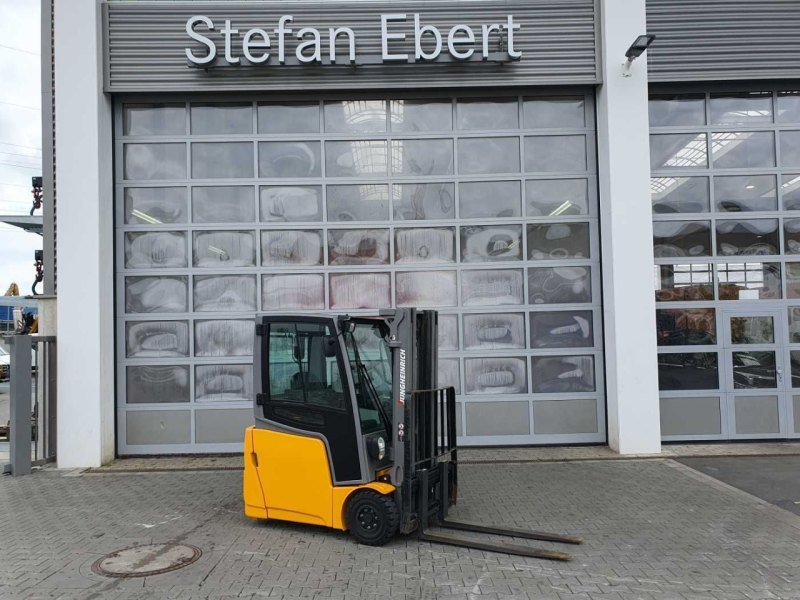 Jungheinrich EFG 215 / Triplex: 4.25m! / SS / 4.297h!