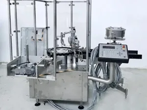 BAUSCH+STRÖBEL - Linea Riempimento Fiale - KSF 1025 + DHT 2580 + FAW 2020